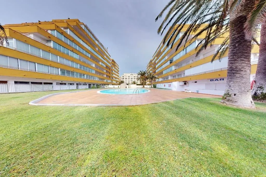 Appartement 60 M2, Piscine Premiere Ligne De Mer Roses 0*,  Spain
