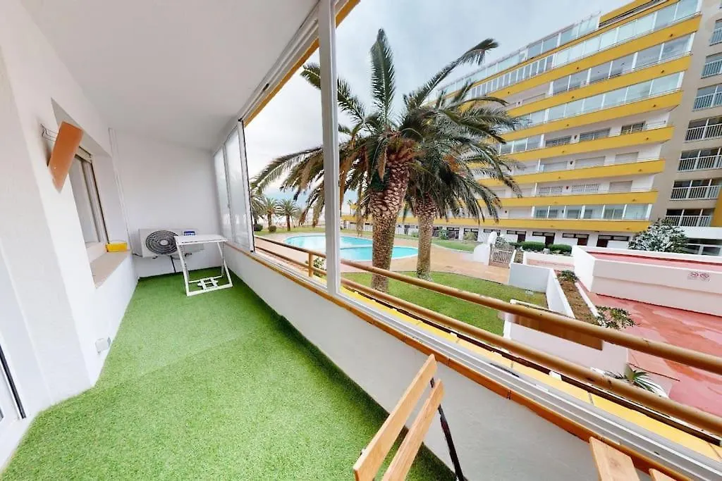 Appartement 60 M2, Piscine Premiere Ligne De Mer Roses Apartment
